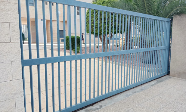 Resale - Apartment / flat - Benidorm - Levante