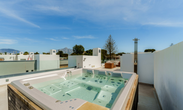 Obra nueva - Villa - Marbella