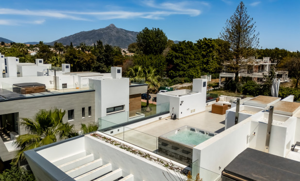 Obra nueva - Villa - Marbella
