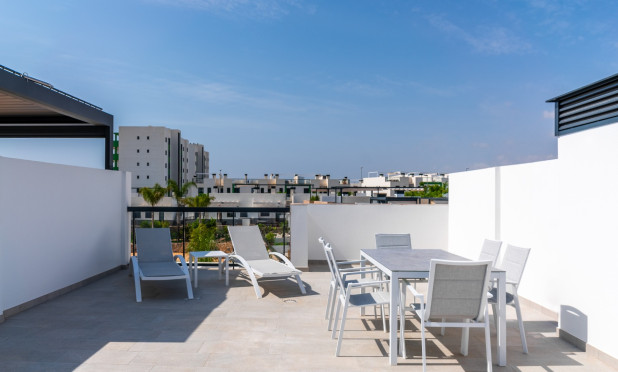 Resale - Apartment / flat - Pilar de la Horadada - Mil Palmeras