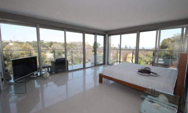 Resale - Villa - Orihuela Costa - Campoamor