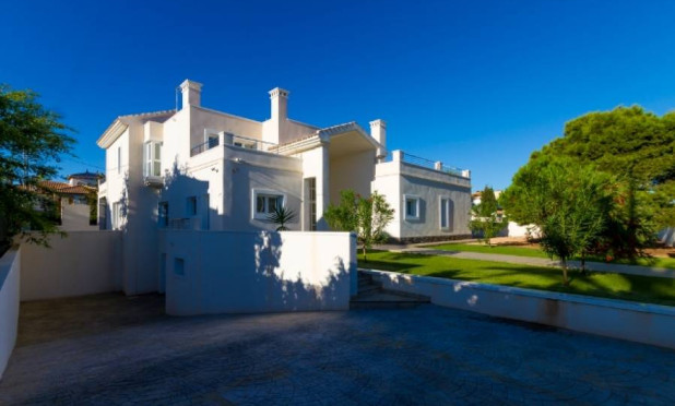 Wiederverkauf - Villa - Orihuela Costa - Cabo Roig