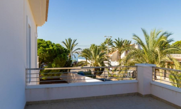 Wiederverkauf - Villa - Orihuela Costa - Cabo Roig