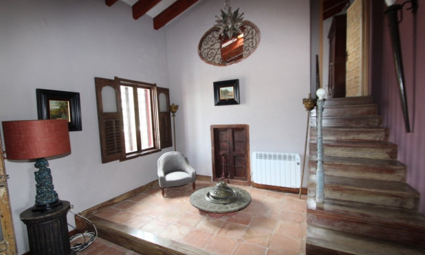 Resale - Finca / Country Property - Orihuela - Torremendo