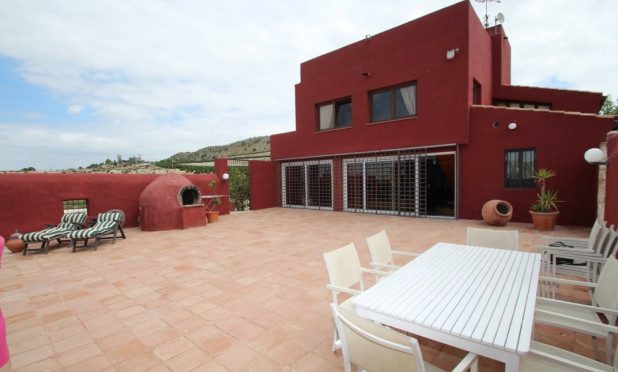 Resale - Finca / Country Property - Orihuela - Torremendo