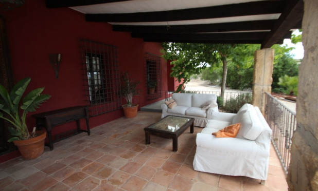 Resale - Finca / Country Property - Orihuela - Torremendo