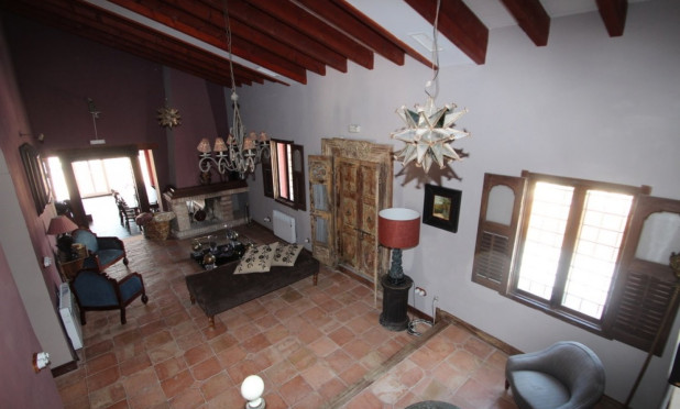 Resale - Finca / Country Property - Orihuela - Torremendo