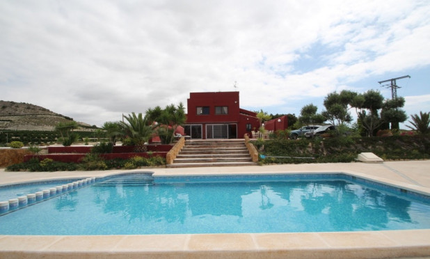 Resale - Finca / Country Property - Orihuela - Torremendo