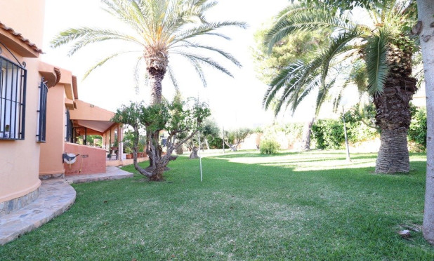 Revente - Villa - Torrevieja - El chaparral