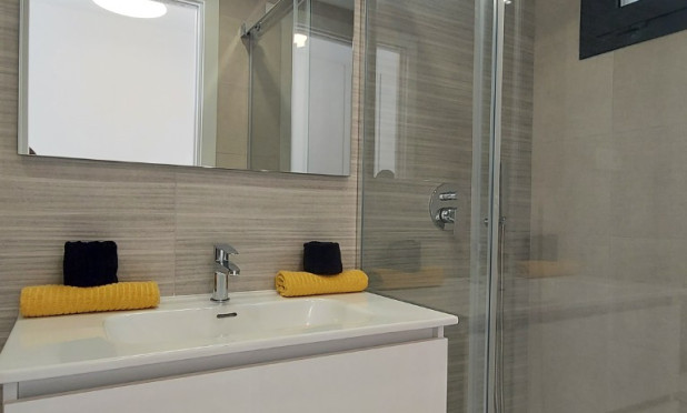 Obra nueva - Apartamento / piso - San Miguel de Salinas