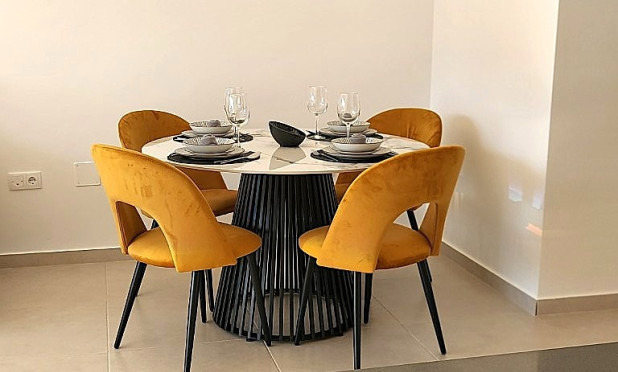 Neue Gebäude - Penthouse - San Miguel de Salinas