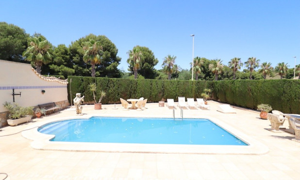 Resale - Villa - Orihuela Costa - Las Ramblas