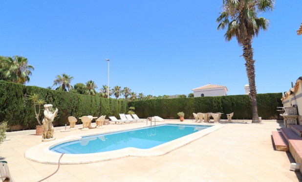 Resale - Villa - Orihuela Costa - Las Ramblas