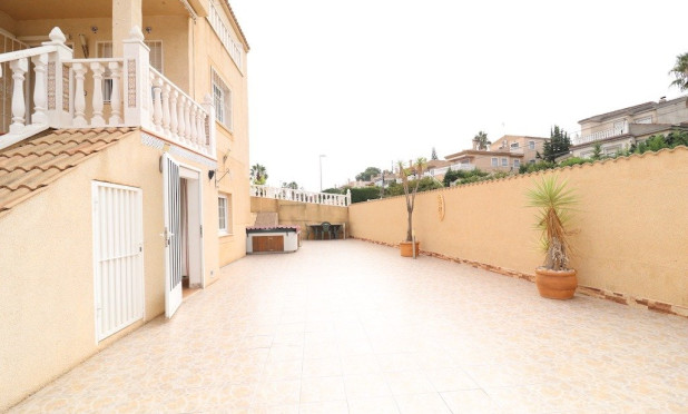 Herverkoop - Villa - Torrevieja - Los Balcones