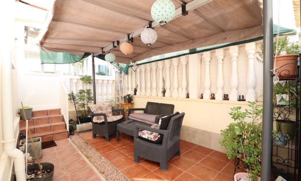 Resale - Villa - Orihuela Costa - Lomas de Cabo Roig