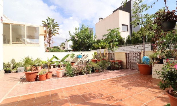 Revente - Villa - Orihuela Costa - Lomas de Cabo Roig