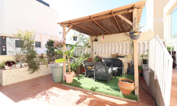 Resale - Villa - Orihuela Costa - Lomas de Cabo Roig