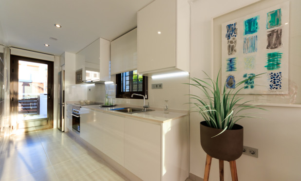 Obra nueva - Adosado - Pilar de la Horadada