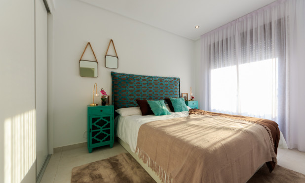 Obra nueva - Adosado - Pilar de la Horadada