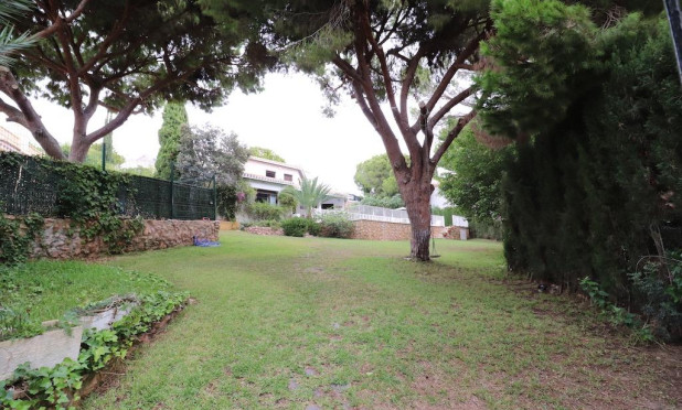 Wiederverkauf - Villa - Orihuela Costa - Campoamor