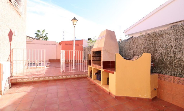 Herverkoop - Villa - Cabo Roig - MUY CERCA DE LA PLAYA