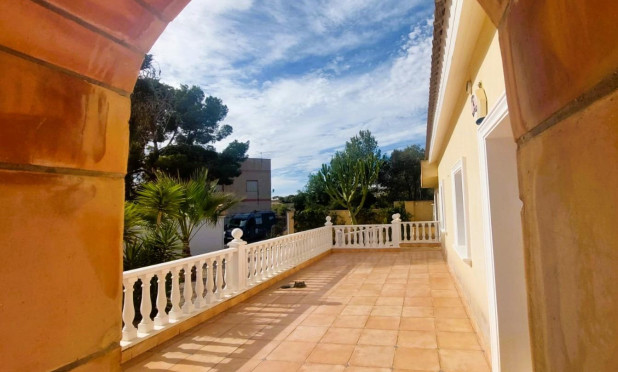 Herverkoop - Villa - Orihuela Costa - Las Filipinas