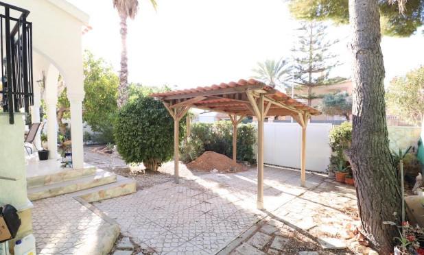 Revente - Villa - Orihuela Costa - La Zenia