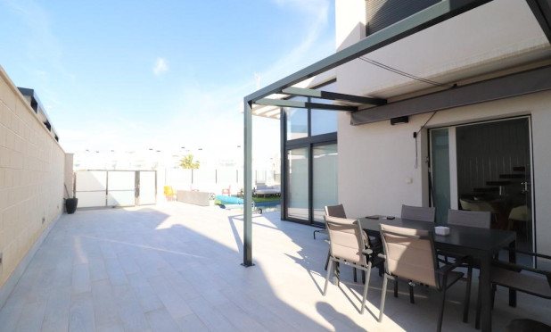 Reventa - Villa - Orihuela Costa - Lomas de Cabo Roig