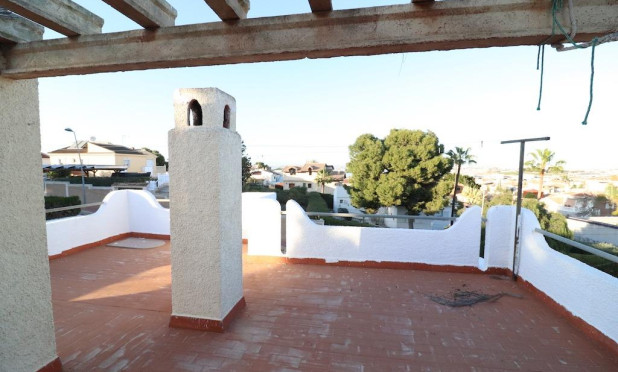 Herverkoop - Villa - Torrevieja - Los Balcones