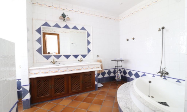 Resale - Villa - Pilar de la Horadada - Riomar