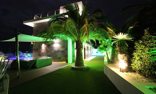 Nowy budynek - Villa - Calpe