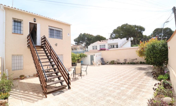 Wiederverkauf - Stadthaus - Torrevieja - Lago Jardin