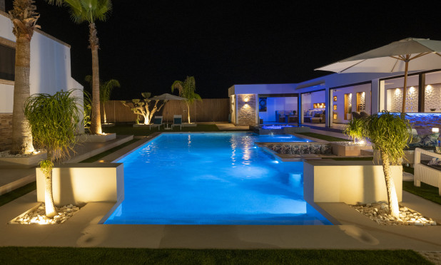 Nieuwbouw Woningen - Villa - Jerónimo y Avileses