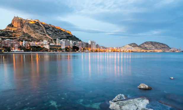 Nowy budynek - Villa - Mutxamel