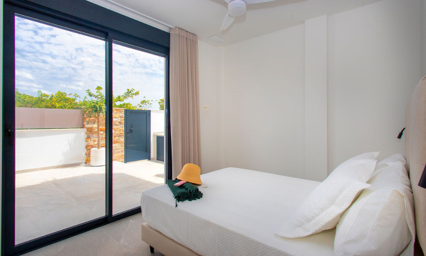 Nowy budynek - Kamienica - Sucina