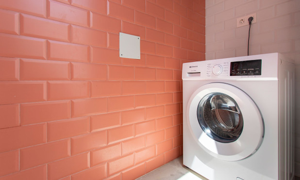 Nowy budynek - Kamienica - Sucina