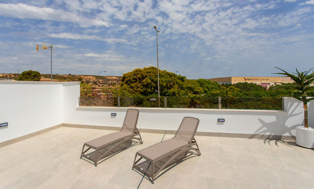 Nowy budynek - Kamienica - Sucina