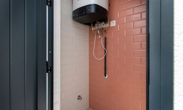 Nowy budynek - Kamienica - Sucina