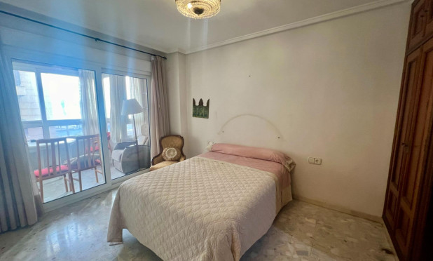 Revente - Appartement - Torrevieja - Centro