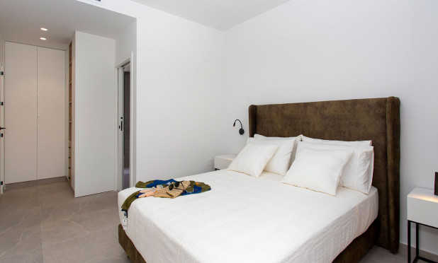 Nowy budynek - Kamienica - Sucina