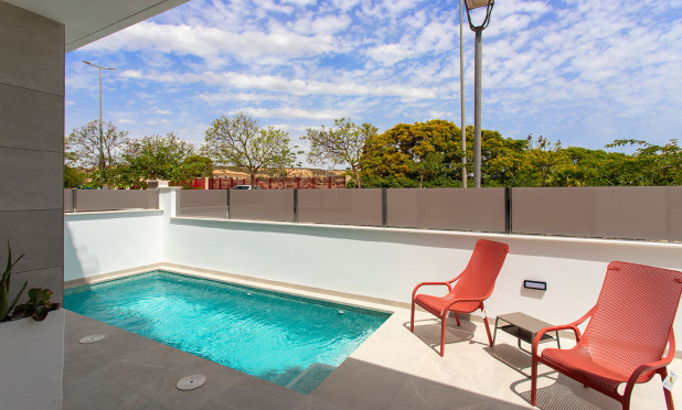 Nowy budynek - Kamienica - Sucina