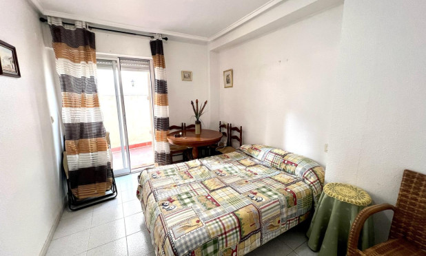 Revente - Appartement - Torrevieja - Centro