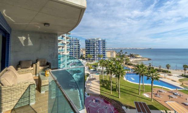 Resale - Apartment / flat - Torrevieja - Punta prima