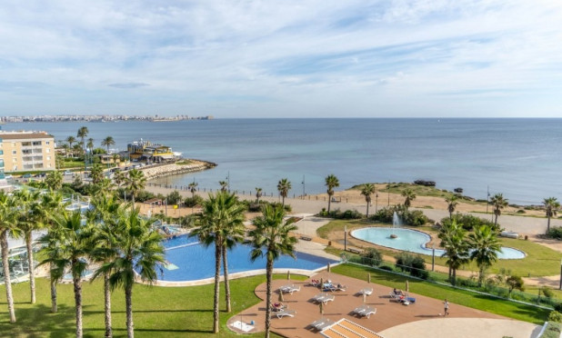 Resale - Apartment / flat - Torrevieja - Punta prima