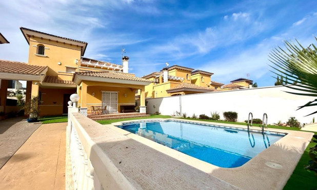 Revente - Villa - Orihuela Costa - Cabo Roig