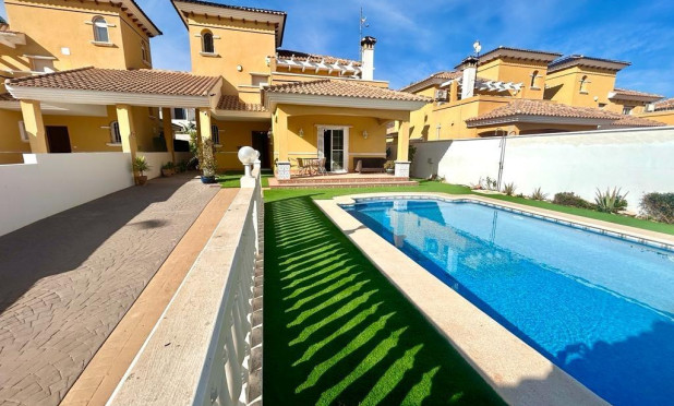 Resale - Villa - Orihuela Costa - Cabo Roig