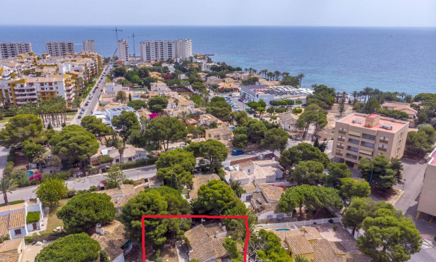 Resale - Villa - Orihuela Costa - Punta Prima