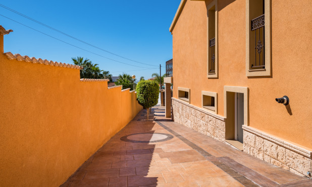 Resale - Villa - Ciudad Quesada