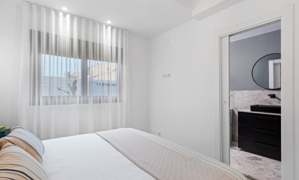 Resale - Villa - Torrevieja - El chaparral