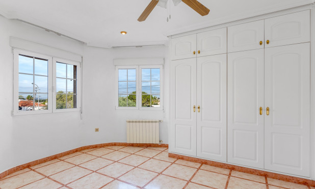 Revente - Villa - Torrevieja - torrevieja